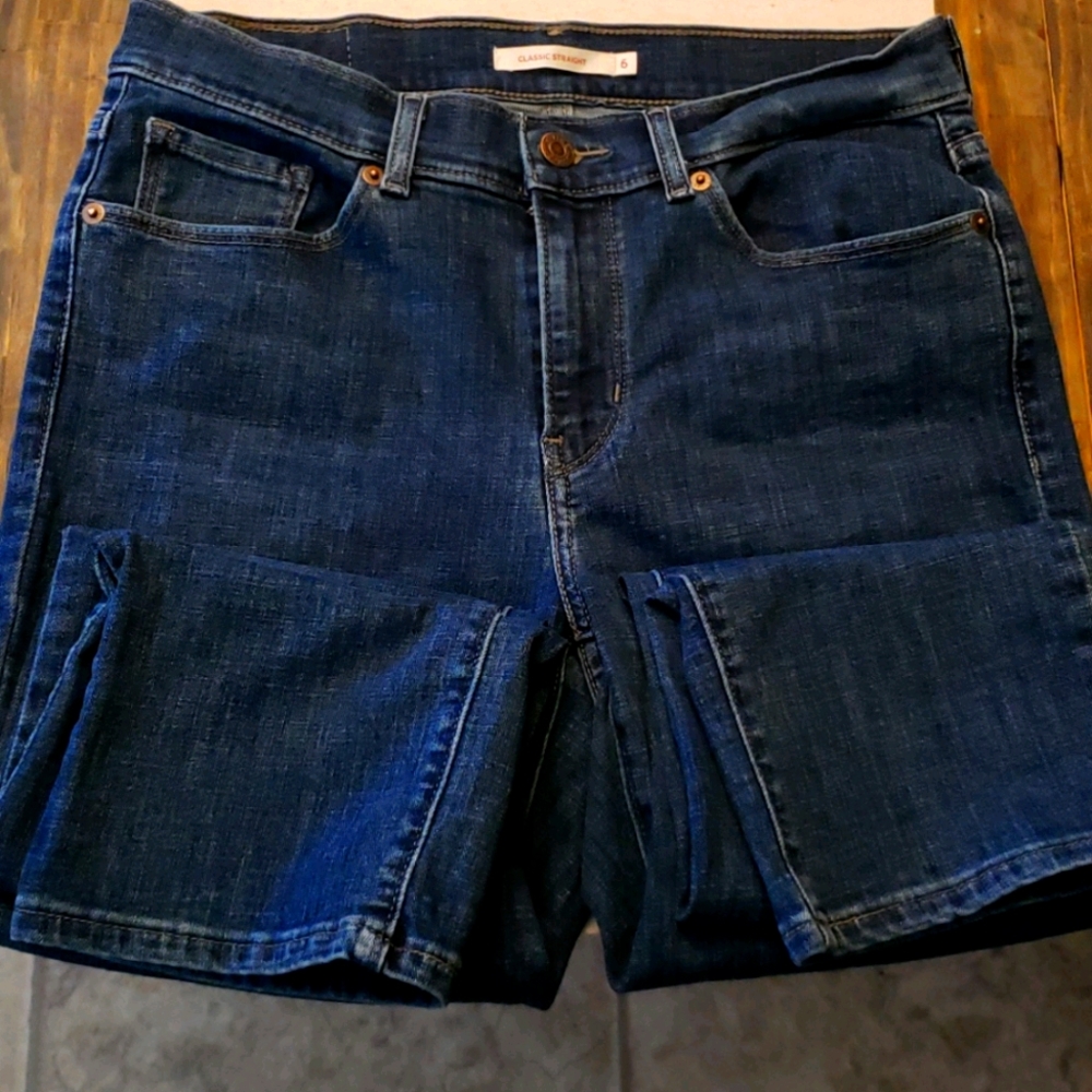 Women's Levi's